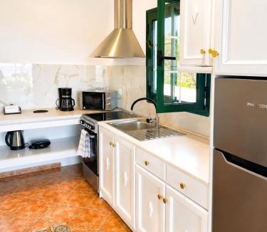 Marathokampos House | Ostria Beach House