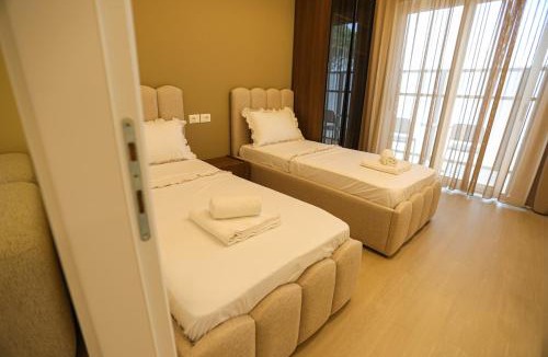 Ishem House | Blue Coast - Villa Perla Resort
