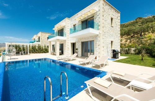 Zerviana House | Flower Village