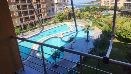 Shengjin Apartment | Premium Beachfront Apartment Rafaelo Resort Sea & Pool View