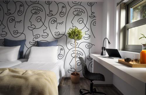 Amarousion Hotel | Civitel Attik Rooms & Suites