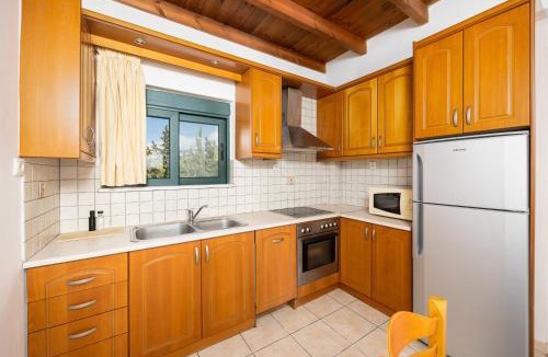 Fragkokastello Villa | Andreas Beach Villa