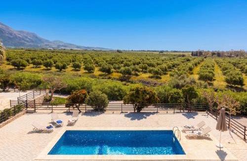 Fragkokastello Villa | Andreas Beach Villa