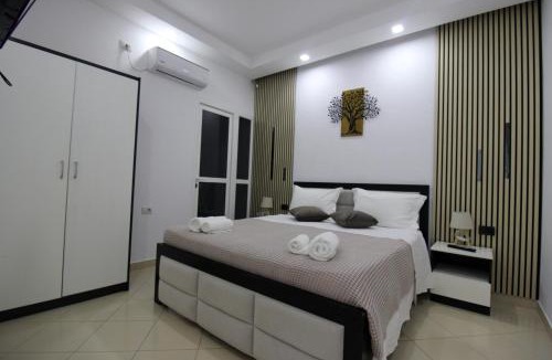 Qazim Pali Apartment | Hotel Beach Restaurant Fabio