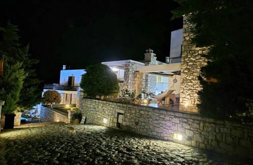 Mavrovouni Villa | Malvazios Villas Panorama Pool Villa