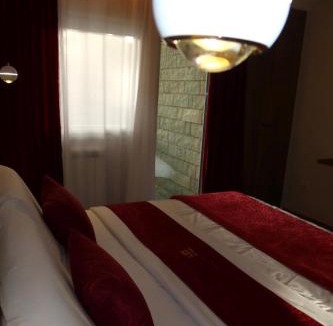 Razem Hotel | Vila Alpini