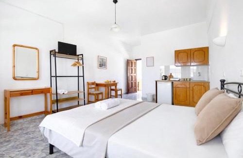 Perissa Apartment | Almyra Villa