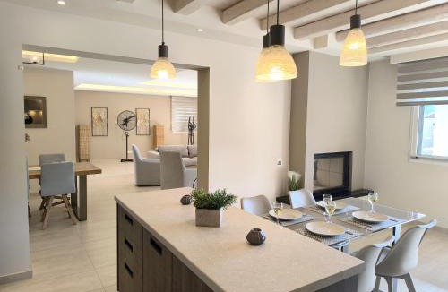 Termenades Villa | Luxury Villa Matzourana with Private Pool