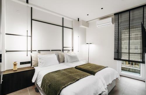 Vardaris Apartment | Noémi Luxury House