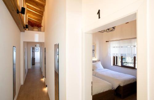Berat Hotel | Te Porta
