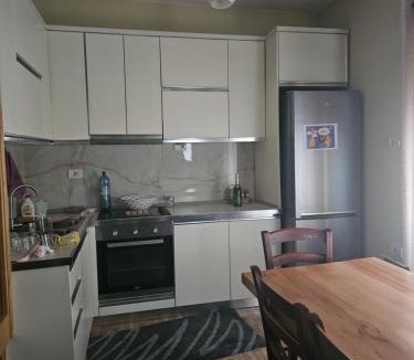 Librazhd Apartment | Kristina Guesthouse