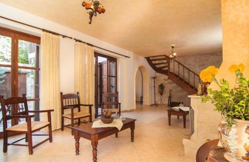 Agios Mamas Villa | Sarris Villa