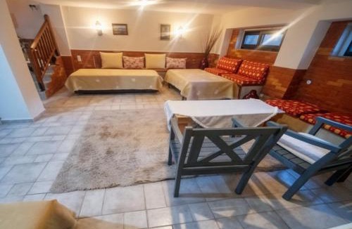 Perasma Villa | Amadrias Villa Florina