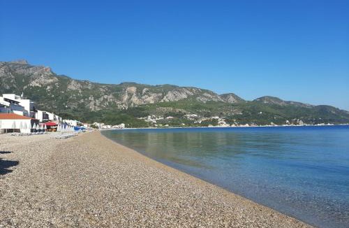 Kokkari House | Beachfront villa Ioanna