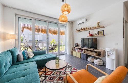 Sakës Apartment | Talea Joyful Stay by PikHost