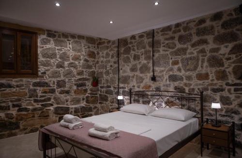 Olympi Apartment | Stone Olympi Lodges - Chios Cozy Hideaways