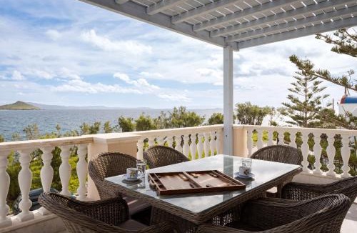 Tinos Town Apartment | Seashore Villas Tinos