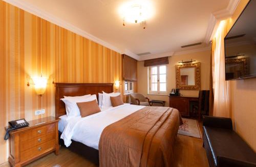 Nafplion City Centre Hotel | Aetoma Hotel