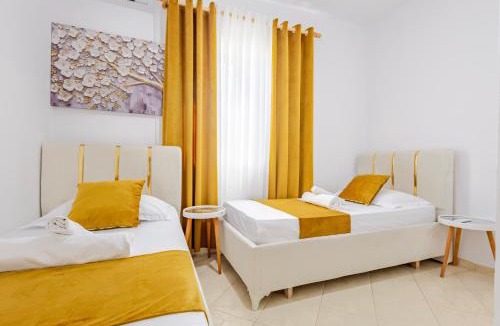 Qerek Villa | Vila Dy Bukurite Durres