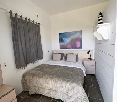 Platis Gialos Apartment | Villa Perivoli