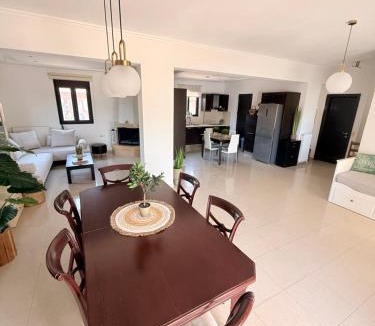 Chania Town Villa | Villa Fanouris
