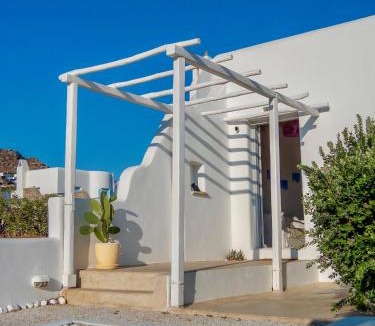 Kalafatis Villa | Ocean Blue Villa by LLB - Beach in 6min walking