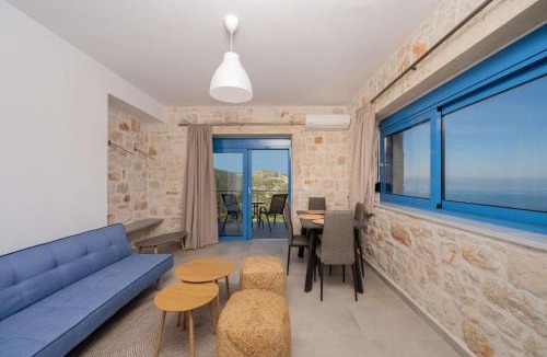 Skinaria Apartment | Royal Majestic Residences with Pool & Sea View, North Zakynthos