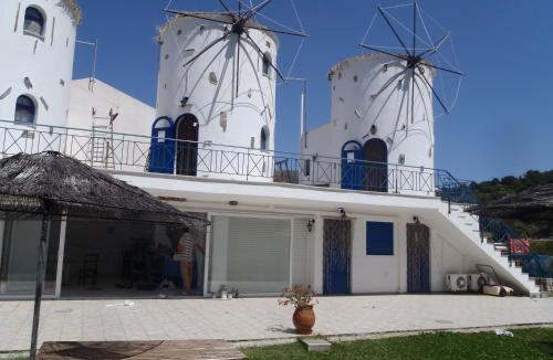 Steni Dirfyos Apartment | Ξενώνες Ανεμόμυλοι - Windmills Hotel