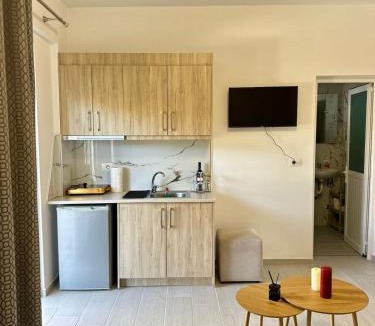 Qafe e Gjashtes Hotel | Villa Adi Saranda