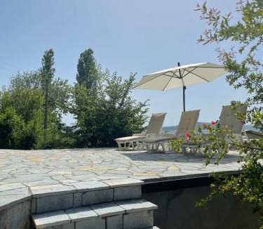Sakës House | Village Getaway