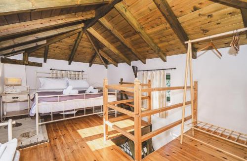 Marathopoli Apartment | GAIA - Boutique Retreat