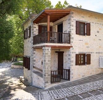 Asprangeloi Ski Chalet | ZagMé 365