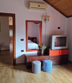 Lezhe Villa | Eni's Villa, 2km from Vain Beach