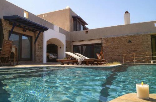 Ormos Agiou Ioannou Apartment | Villa Scorpio,Luxury Seafront Villa with Infinity Pool