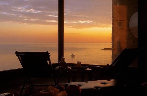 Ormos Agiou Ioannou Apartment | Villa Scorpio,Luxury Seafront Villa with Infinity Pool
