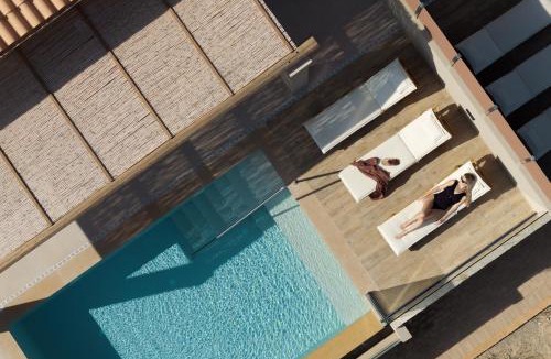 Agia Pelagia House | Luxurious Stone Villas