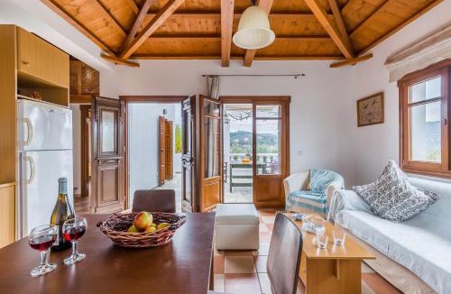Skopelos Town Villa | Μeropi & Natalia Villas