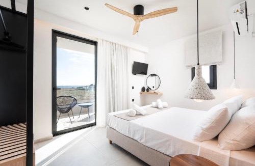 Kardamena Villa | Geo's Luxury Villa - Private Pool - By the beach