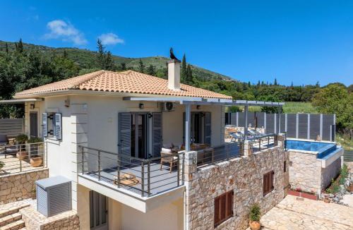 Divarata Villa | Villa Aggeliki - F&A Golden Stone Villas