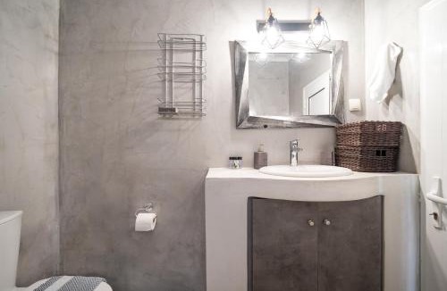 Chios Town Apartment | Villa Souria
