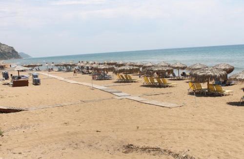 Gardenos Apartment | Pink House Socrates Corfu Beachside Retreats