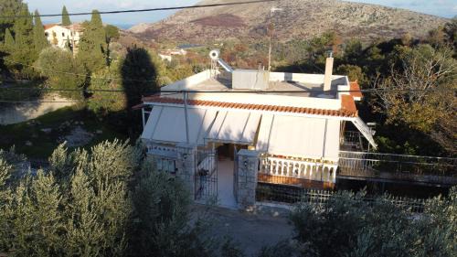 Chios Villa | Stratigato Garden Getaway near Chios Town