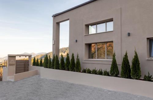 Lamia Villa | Monte Vista Luxury Villas by Raise