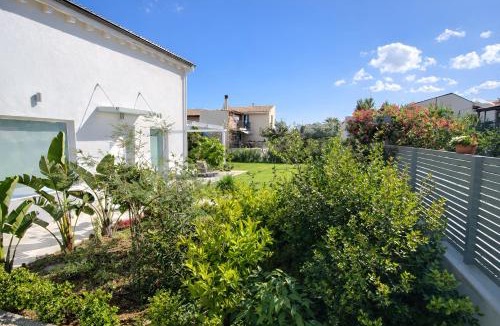 Nea Makri Villa | A Private Garden Villa near Athens Airport and the Beach