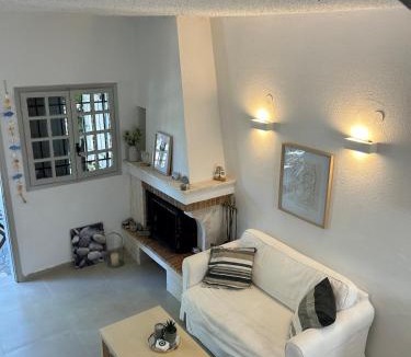 Selianitika Apartment | Casa Calma Selianitika Seaside by ΜΡS