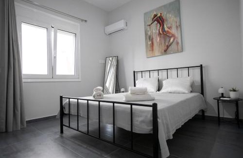 Patras Apartment | Perivola apartment