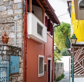 Meteora Apartment | Tollmere Hospitality Ηχώ