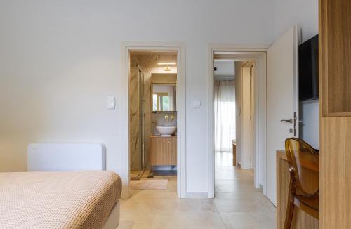 Skaloma Bed & Breakfast | Villa Aura Loutraki
