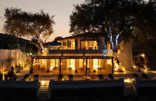 Longos Apartment | Beau Rivage Suites