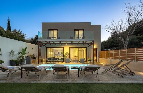 Monopari Villa | Villa Fotinou Heated Pool & Free Bikes awaits